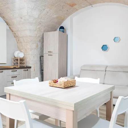 Casa Sardella * Monopoli